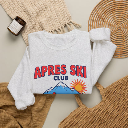 Apres Ski Club Sweatshirt, Retro Ski Crewneck, Skiing Sweatshirt
